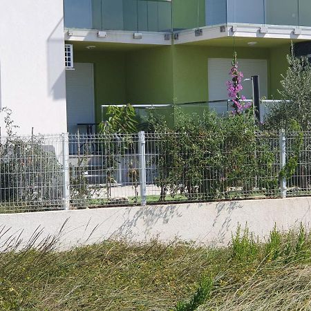 Apartmani Matko Nin Exterior foto
