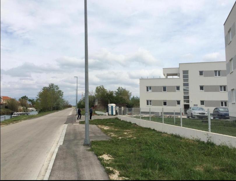 Apartmani Matko Nin Exterior foto