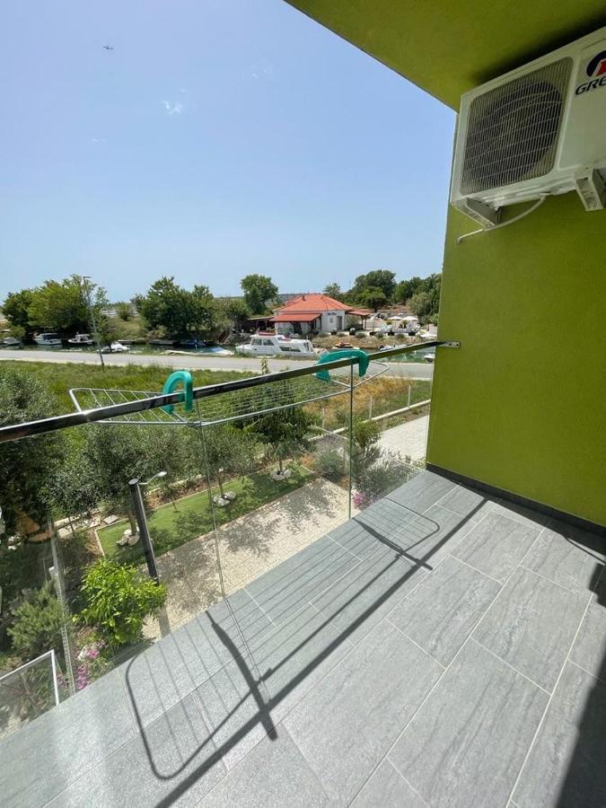 Apartmani Matko Nin Exterior foto
